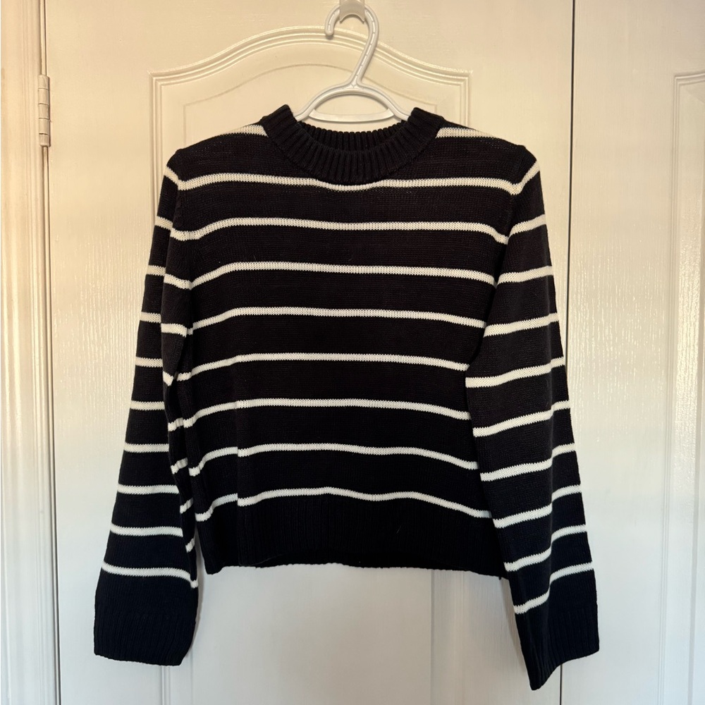 H&M Black & White Striped Crewneck Sweater